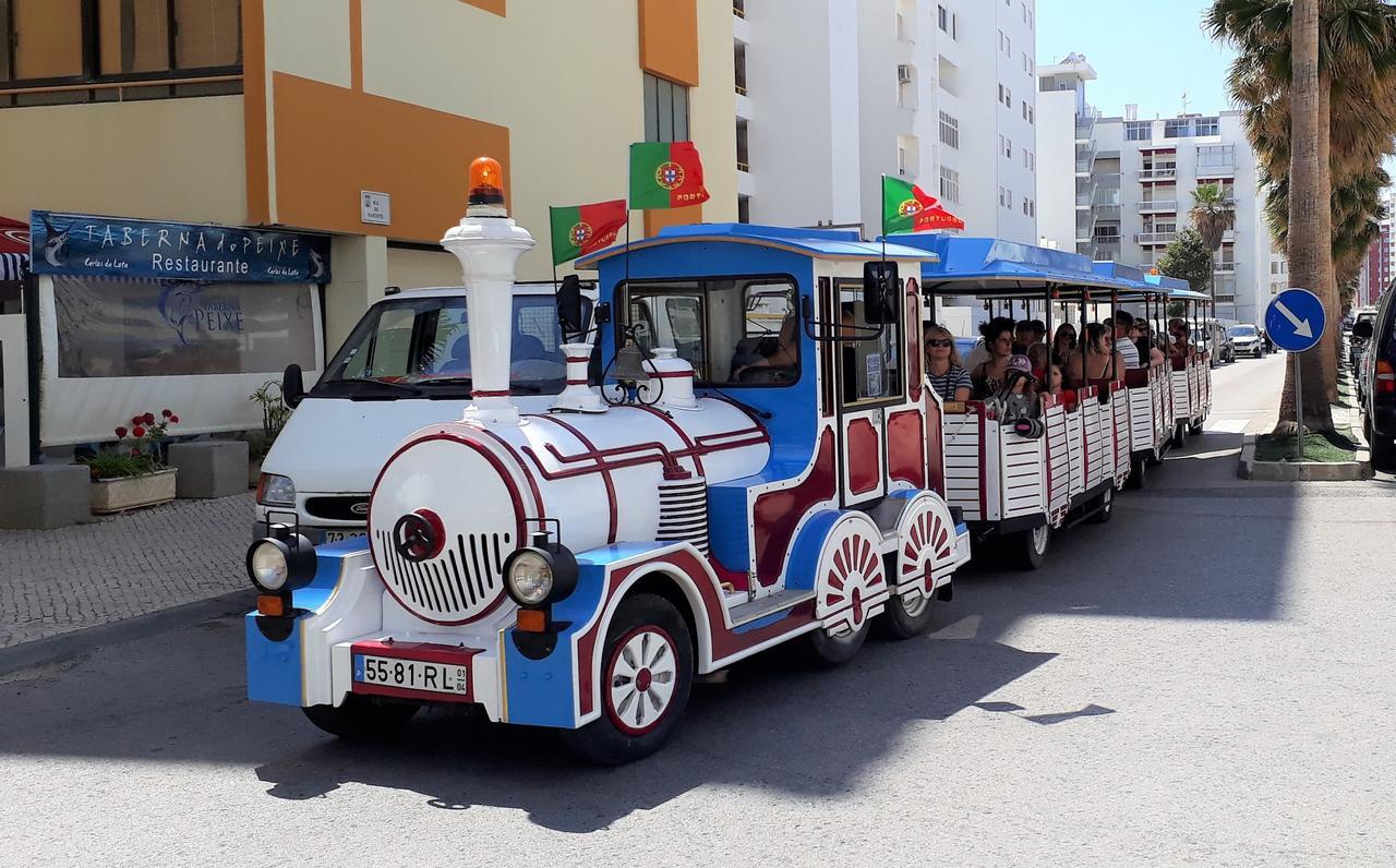 קווארטיירה Sol Europa- Vista Mar, 150Mt Praia, Wifi מראה חיצוני תמונה